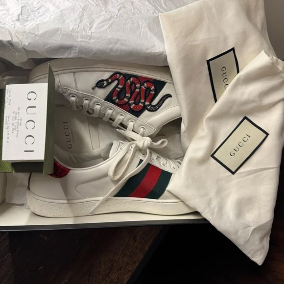Gucci | Shoes | Gucci White Sneakers With Red And Green  display picture 3